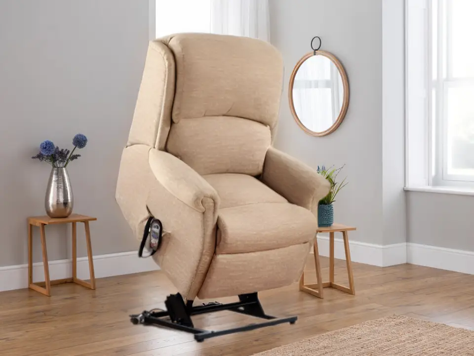 Celebrity Regent Cloud Zero Lift and Tilt Recliner Chair 01